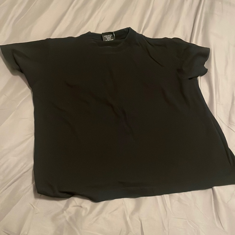 Black shirt